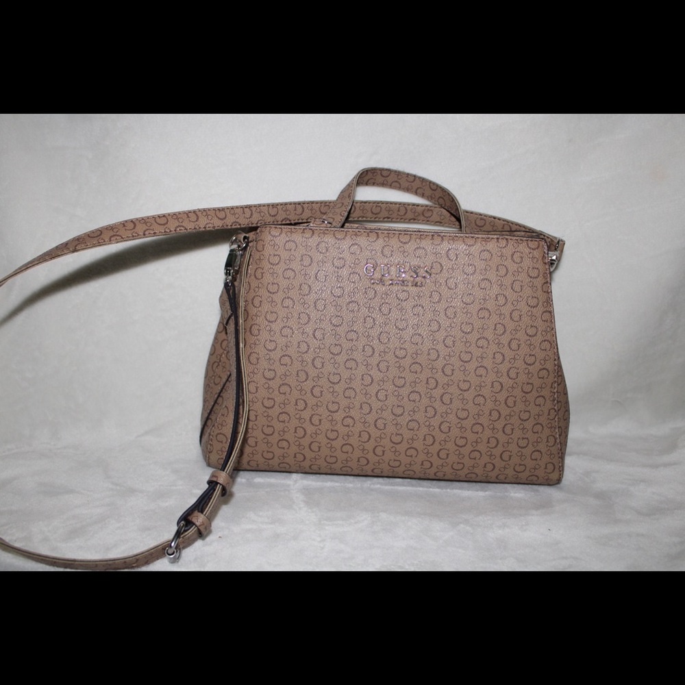 Guess purse